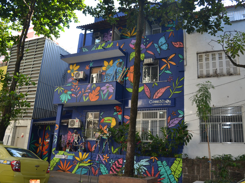 Caminhos Language Centre