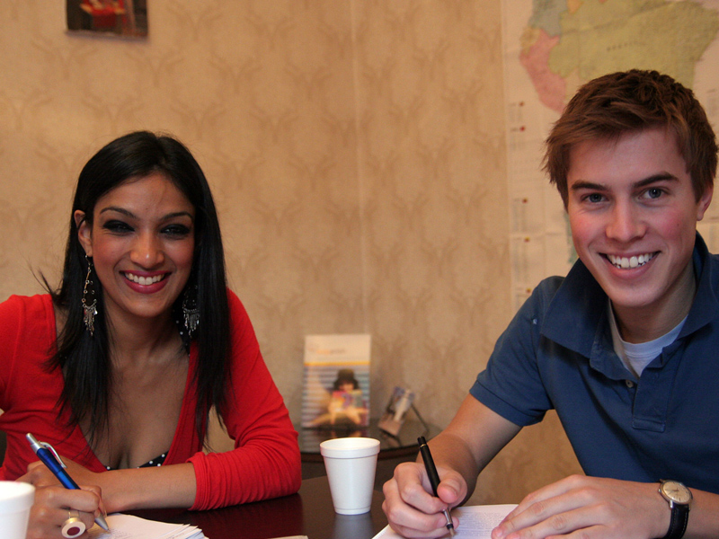 Sprachkurs in Chile mit motivierten Teilnehmenden im Unterricht