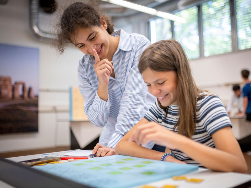 FU International Academy - Junior