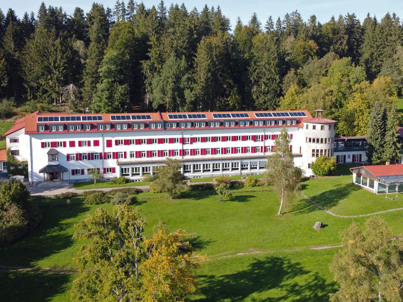 HI Humboldt-Institut - Junior