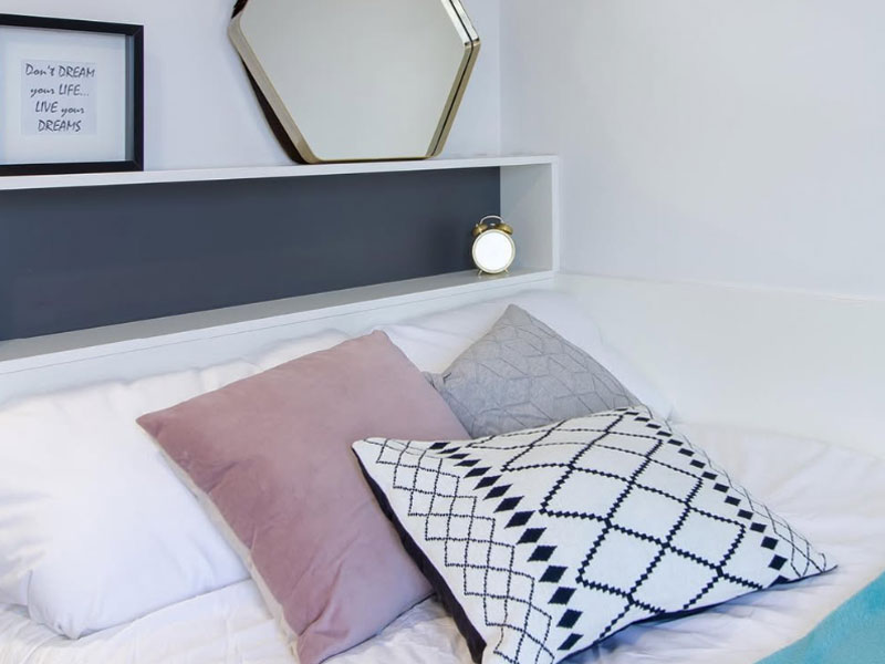 Komfortables Einzelzimmer im Studentenwohnheim Oxford Point in Bournemouth, ideal, um während deiner Sprachreise Englisch zu lernen