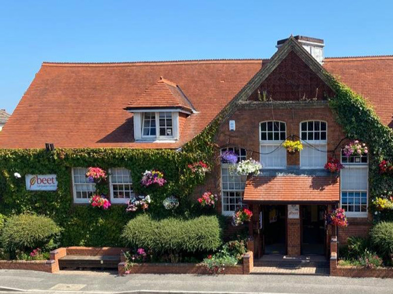 Beet Language Centre