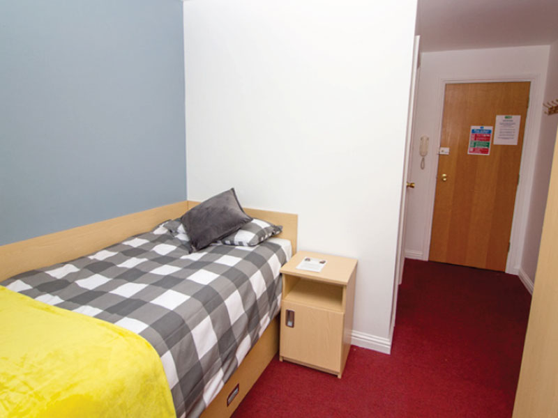 Einzelzimmer in der Sommer Residenz in Cambridge als Unterkunft während deiner Englisch Sprachreise