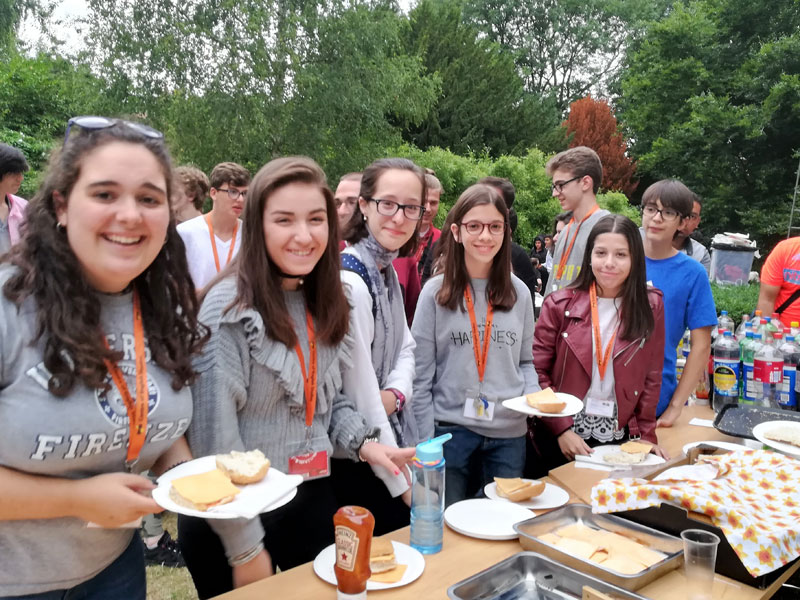 Gemeinsame Aktivitäten und internationale Begegnungen während deiner Sprachreise in Oxford mit Englischkurs in England