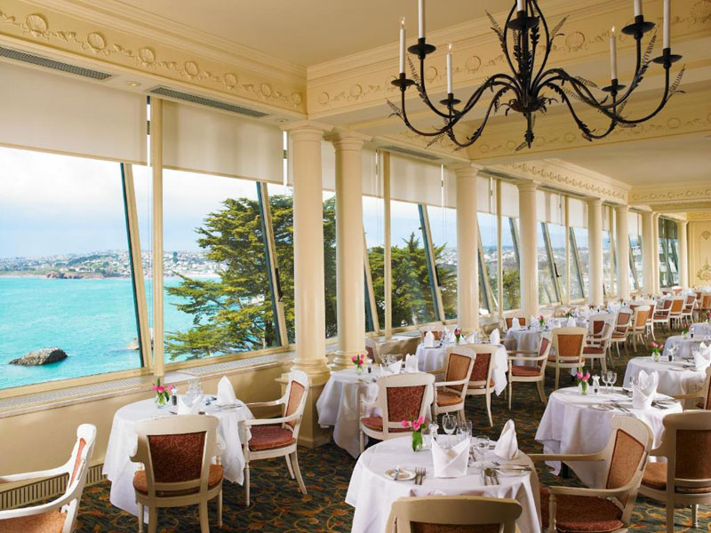 Restaurant mit Meerblick im Hotel Imperial – Unterkunft im Rahmen der Business-Sprachreise Torquay