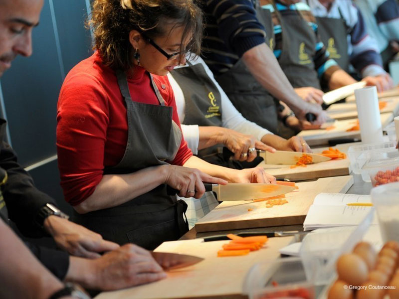 Kochkurs im Rahmen des Kulturprogramms der Inlinuga Sprachschule La Rochelle