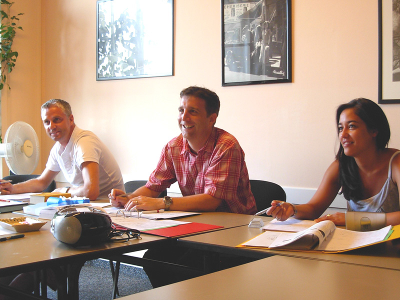 Französischkurs an der Idiom Sprachschule Nizza mit motivierten Sprachschülern