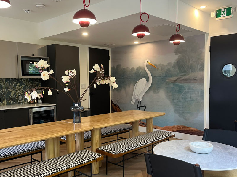 Gemeinschaftsküche und Essbereich der Studentenresidenz in Toronto für internationale Sprachschüler