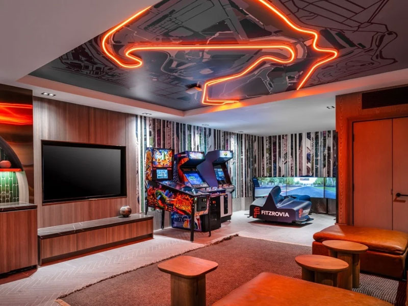  Freizeit- und Gamingbereich der Ledbury Apartments in Toronto mit Aufenthaltszonen und Unterhaltungsmöglichkeiten – Unterkunft bei einer Englisch-Sprachreise