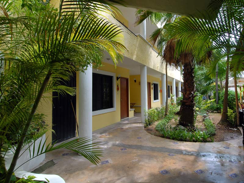 IH International House - Riviera Maya
