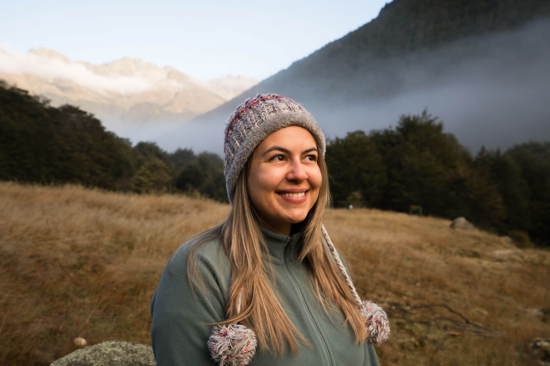 Sprachreisende in der Natur Neuseelands beim Haus des Lehrers-Programm