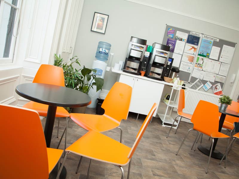 Cafeteria der Sprachschule für Pausen zwischen den Englischlektionen