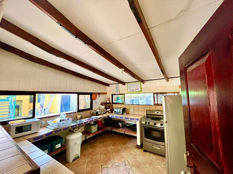 Gemeinschaftsküche in der Residenz der Sprachschule Sámara