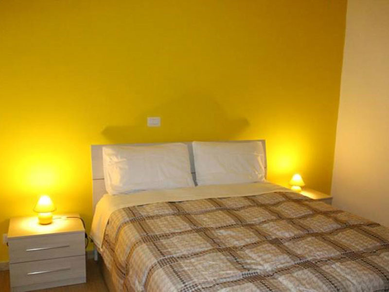 Beispiel Doppelzimmer im geteilten Apartment beim Sprachkurs in Rom