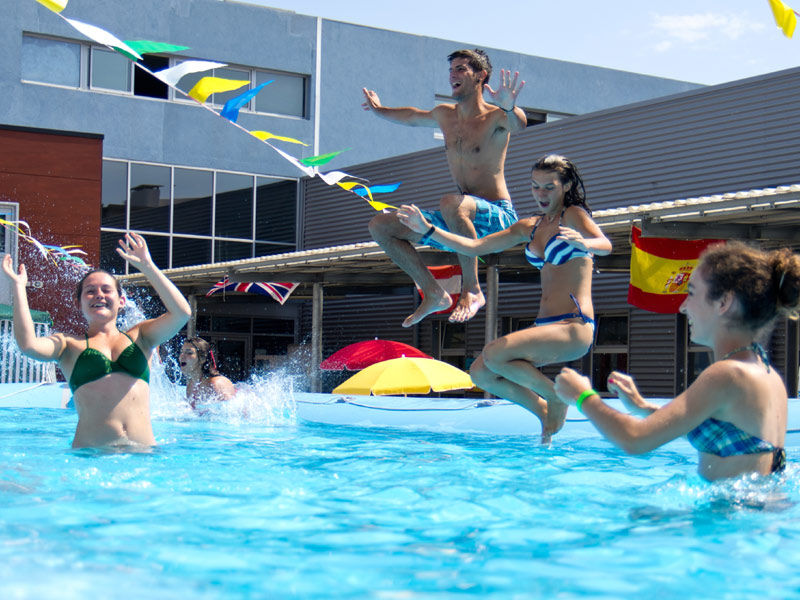 Pool Residenz Leonardo Da Vinci, Schüler Sprachreisen Antibes