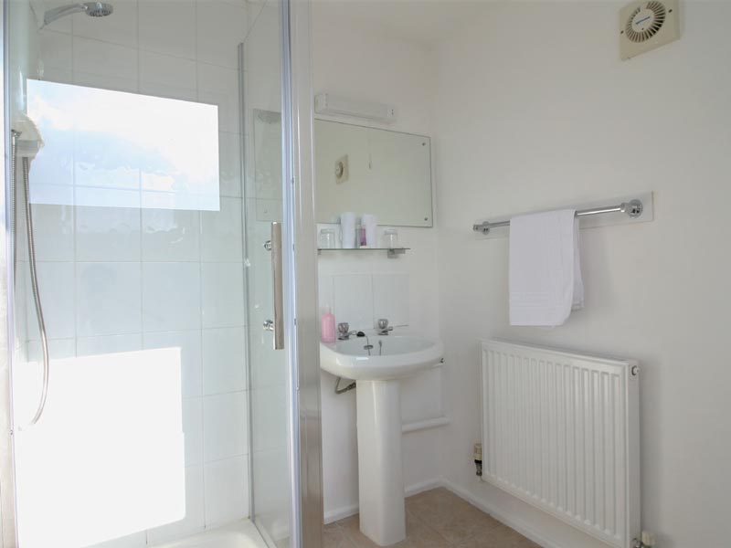 Beispiel Badezimmer TIS Hotel, Business English