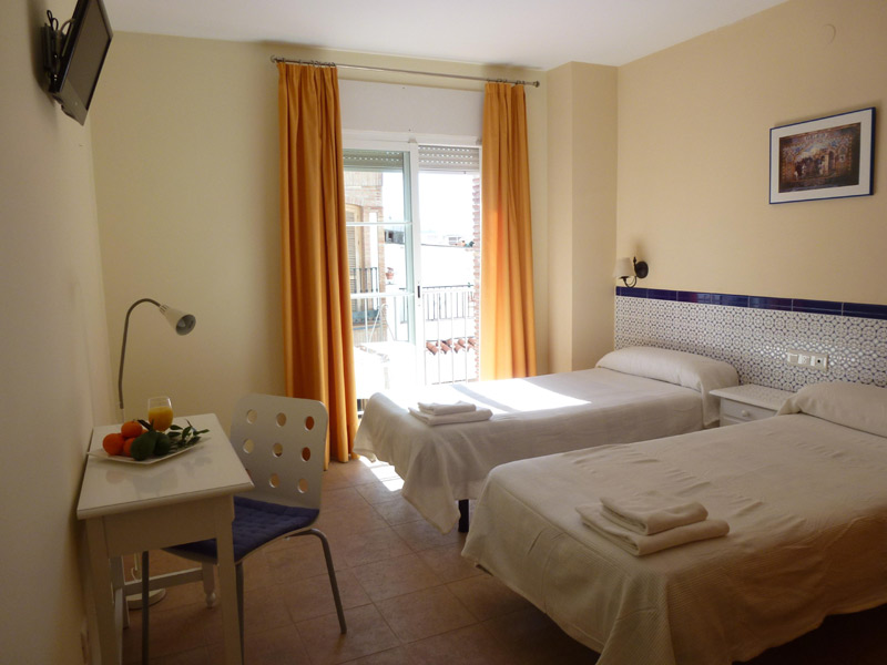 Doppelzimmer Beispiel, Sprachreisen nach Nerja